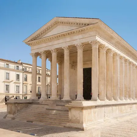 T2 Cosy Avec Clim Cour Charme & Fraicheur A * Nimes